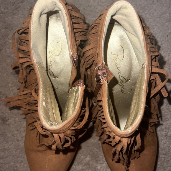 Privilege Lola Fringe ankle bootie. - Picture 7 of 7
